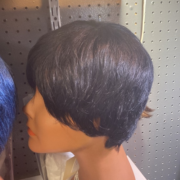 Human hair Pixie Wig - Picture 10 of 10